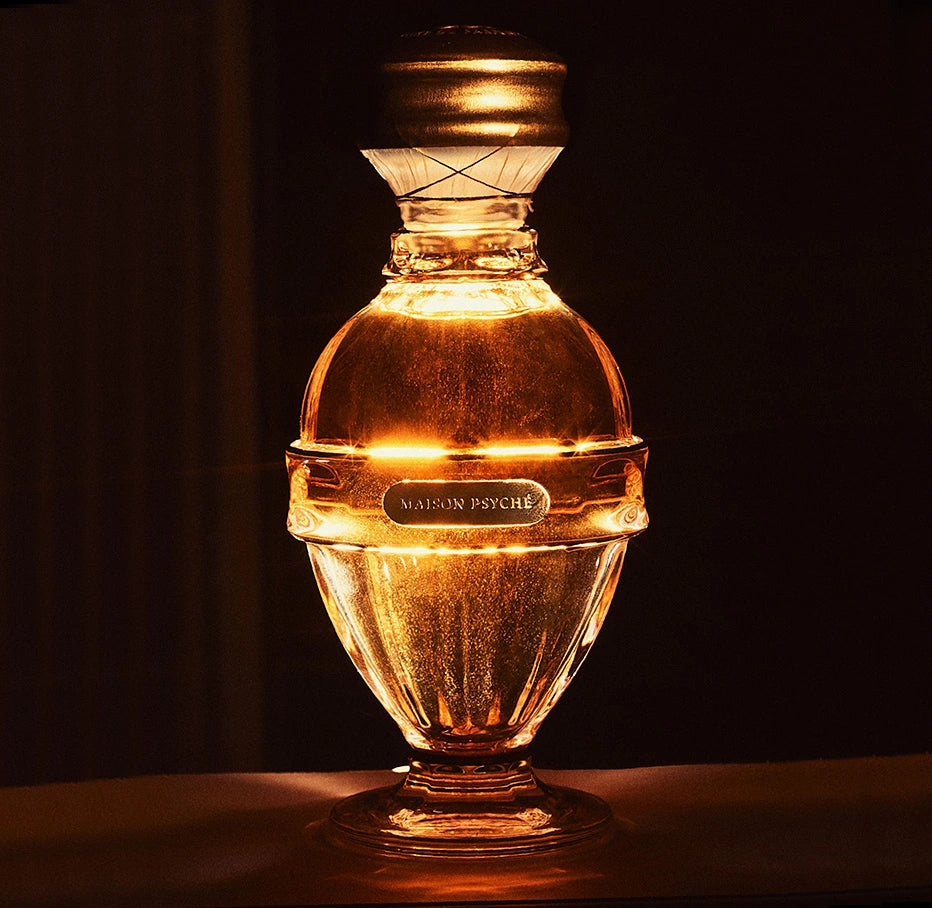 DISCOVER <em>ÉCLAT D'OMBRE</em>